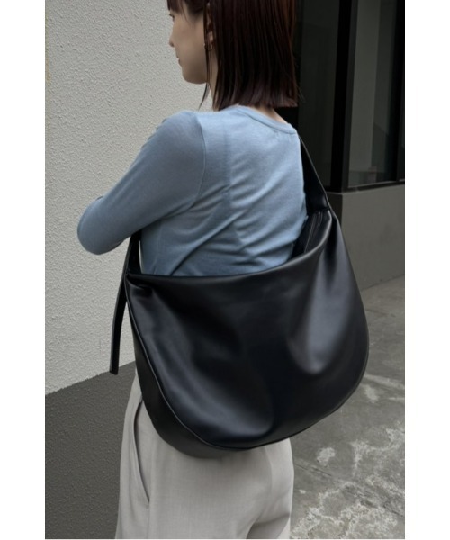 STYLEMIXER(スタイルミキサー)の「マンドリンショルダーバッグ(ショルダーバッグ・レディース・ブラック/ブラウン・FREE)」の5枚目の写真