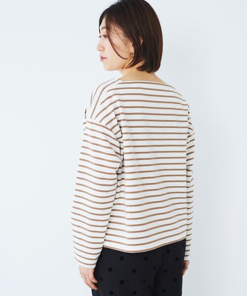 le.coeur blanc(ルクールブラン)の「ボタン付きボーダープルオーバー(Tシャツ/カットソー・レディース・ホワイト系その他/ベージュ系その他2・38)」の5枚目の写真