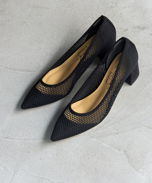 LE TALON(ルタロン)の「《追加》4.5cmポインテッドネットパンプス(パンプス・レディース・アイボリー/ネイビー/ゴールド/ブラック×ブラック・21.5/22cm/22.5cm/23cm/23.5cm/24cm/24.5cm/25cm/25.5cm/21)」の5枚目の写真