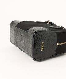 Guy Laroche（ギ・ラロッシュ）の「Guy Laroche/ギ・ラロッシュ 牛革 