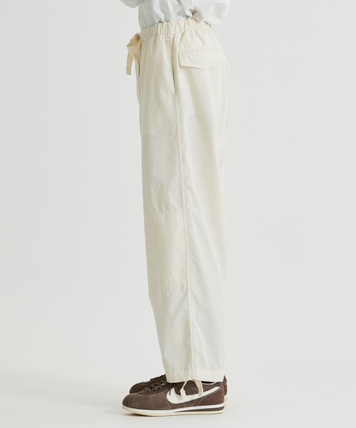 nanamica(ナナミカ)の「【nanamica / ナナミカ】Easy Pants/イージーパンツ(ワイドカーゴパンツ)(カーゴパンツ・メンズ・キナリ/グリーン/サックスブルー/ネイビー・32inch/34inch/30inch)」の19枚目の写真