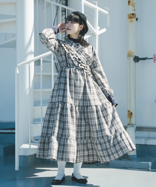 kutir（クティール）の「【クティールとレトロ】アソートティアード