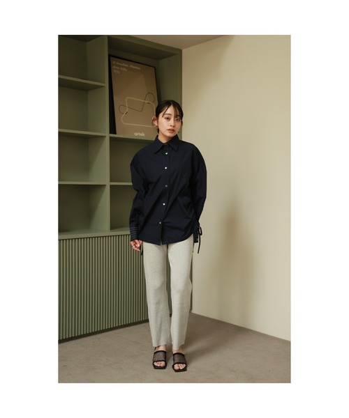 Vicente(ヴィセンテ)の「Metal Point Side Shirring Shirt(シャツ/ブラウス・レディース・ネイビー/ホワイト・FREE)」の6枚目の写真