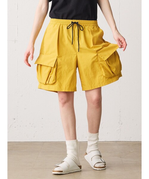 MidiUmi（ミディウミ）の「MidiUmi ナイロンサイドポケットハーフパンツ（その他パンツ・レディース・ライトブルー/イエロー・FREE）」の10枚目の写真
