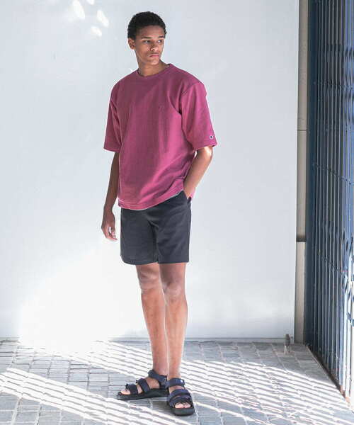 Champion(チャンピオン)の「『別注』Champion×UR Relax Sleeve T-shirts(Tシャツ/カットソー・メンズ・ホワイト/グリーン/バーガンディー/ベージュ/オートミール/ネイビー・MEDIUM/LARGE/X-LARGE)」の20枚目の写真
