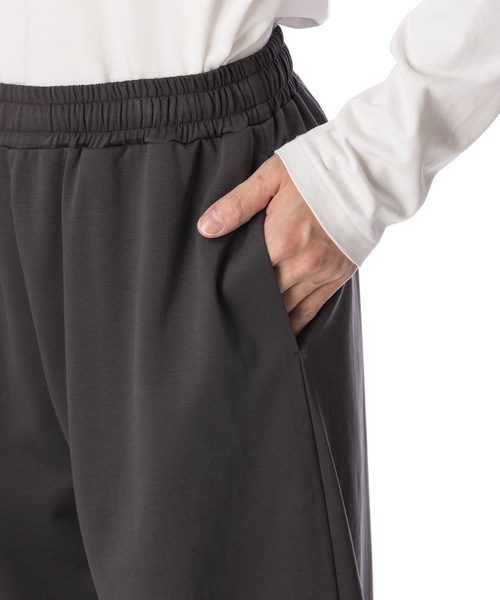 ATTACHMENT(アタッチメント)の「コットンダブルフェイス ラウンジトラウザーズ / COTTON DOUBLE FACE LOUNGE TROUSERS(スウェットパンツ・メンズ・ダークグレー/ブラック/ボルドー・3/2/1)」の10枚目の写真