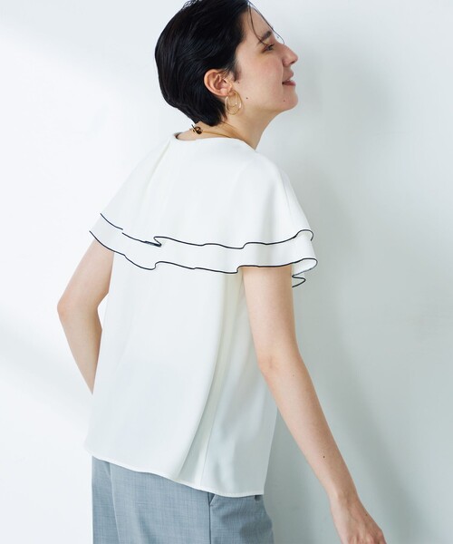 NOLLEY’S（ノーリーズ）の「ストレッチジョーゼット配色ラッフル衿ブラウス（シャツ/ブラウス・レディース・オフホワイト/ブラック・38）」の10枚目の写真