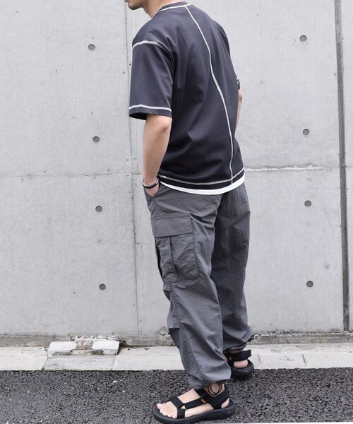 SHIPS any(シップス エニィ)の「【WEB限定】SHIPS any: 〈接触冷感〉COTTON USA Cool touch ワンポイント ロゴ ステッチ デザイン Tシャツ◇(Tシャツ/カットソー・メンズ・ブルー/ダークグレー/ネイビー/ホワイト・MEDIUM/LARGE/X-LARGE)」の6枚目の写真