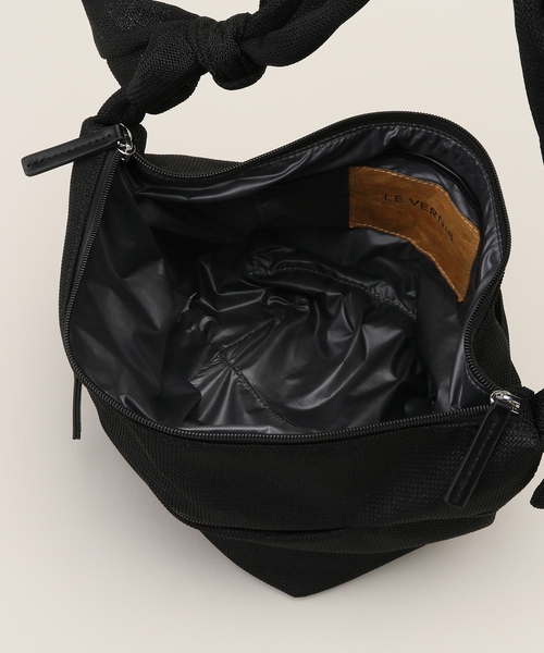 LE TALON(ルタロン)の「LE VERNIS/ル・ベルニ JIGGLY MESH BAG235‐210‐501(ショルダーバッグ・レディース・ブラック・FREE)」の13枚目の写真