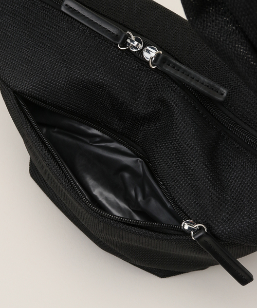 LE TALON(ルタロン)の「LE VERNIS/ル・ベルニ JIGGLY MESH BAG235‐210‐501(ショルダーバッグ・レディース・ブラック・FREE)」の16枚目の写真