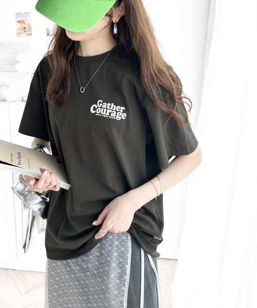 classicalelf(クラシカルエルフ)の「大人カジュアル。綿100%ワンポイントプリントロゴTシャツ(Tシャツ/カットソー・レディース・チャコール/ホワイト・SMALL/MEDIUM/LARGE/X-LARGE)」の7枚目の写真