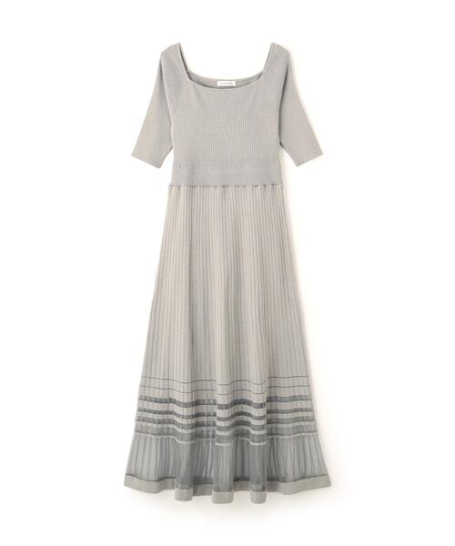 NATURAL BEAUTY BASIC(ナチュラルビューティーベーシック)の「◇ヘムラインシアーニットワンピース(ワンピース・レディース・グレー/ダークブラウン・MEDIUM)」の3枚目の写真