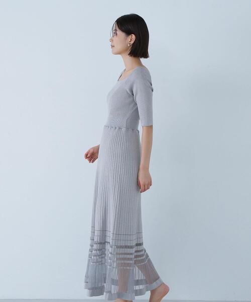 NATURAL BEAUTY BASIC(ナチュラルビューティーベーシック)の「◇ヘムラインシアーニットワンピース(ワンピース・レディース・グレー/ダークブラウン・MEDIUM)」の11枚目の写真
