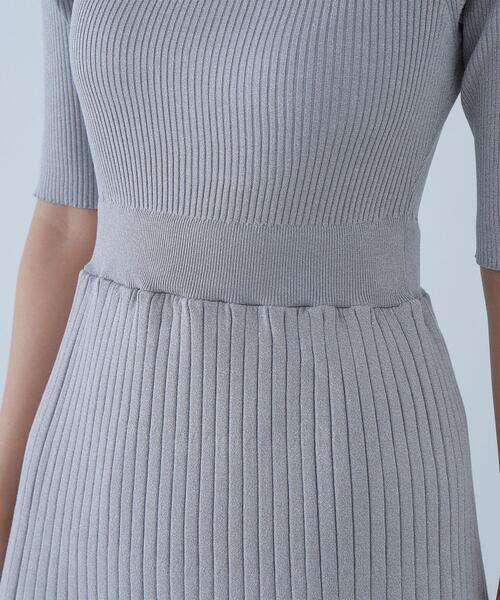 NATURAL BEAUTY BASIC(ナチュラルビューティーベーシック)の「◇ヘムラインシアーニットワンピース(ワンピース・レディース・グレー/ダークブラウン・MEDIUM)」の15枚目の写真