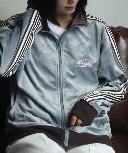 CONVERSE(コンバース)の「【CONVERSE/コンバース】ベロアテープライン トラックジャケット(ジャージ・メンズ・ワインレッド/ブルー系その他/クリーム/ブラック・LL/M/L)」の3枚目の写真