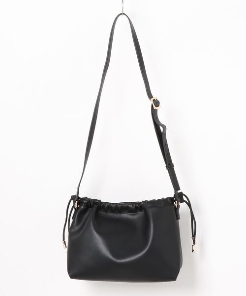 A.P.C.(アーペーセー)の「SAC NINON(ショルダーバッグ・レディース・ブラック/ライトカーキ・ONESIZE)」の3枚目の写真