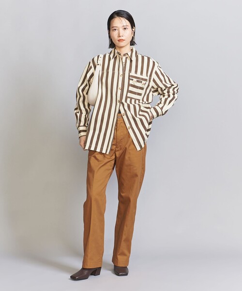 BEAUTY&YOUTH UNITED ARROWS(ビューティーアンドユースユナイテッドアローズ)の「【WEB限定】チノストレートパンツ -ウォッシャブル-(チノパンツ・レディース・ブラウン/ブラック/オリーブ/ナチュラル・M/L/S)」の13枚目の写真