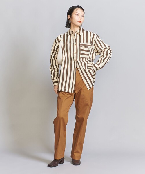 BEAUTY&YOUTH UNITED ARROWS(ビューティーアンドユースユナイテッドアローズ)の「【WEB限定】チノストレートパンツ -ウォッシャブル-(チノパンツ・レディース・ブラウン/ブラック/オリーブ/ナチュラル・M/L/S)」の14枚目の写真