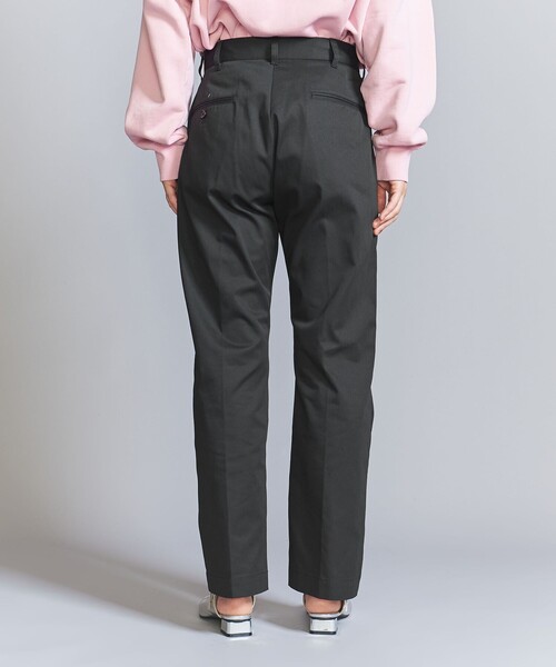 BEAUTY&YOUTH UNITED ARROWS(ビューティーアンドユースユナイテッドアローズ)の「【WEB限定】チノストレートパンツ -ウォッシャブル-(チノパンツ・レディース・ブラウン/ブラック/オリーブ/ナチュラル・M/L/S)」の20枚目の写真