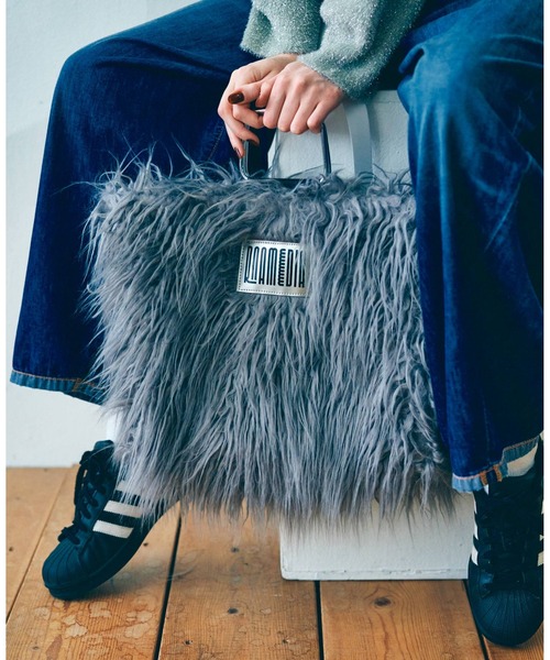 RNA（アールエヌエー）の「E5006 モンスターファートート（トートバッグ・レディース・グレー/クリーム/パープル・FREE）」の2枚目の写真