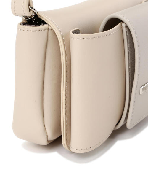 NATURAL BEAUTY BASIC（ナチュラルビューティーベーシック）の「◇リボンフラップウォレットショルダー（ショルダーバッグ・レディース・オフホワイト/グレー/ブラック・ﾌﾘ-）」の11枚目の写真