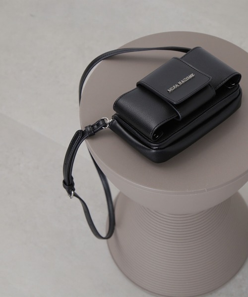 NATURAL BEAUTY BASIC（ナチュラルビューティーベーシック）の「◇リボンフラップウォレットショルダー（ショルダーバッグ・レディース・オフホワイト/グレー/ブラック・ﾌﾘ-）」の2枚目の写真