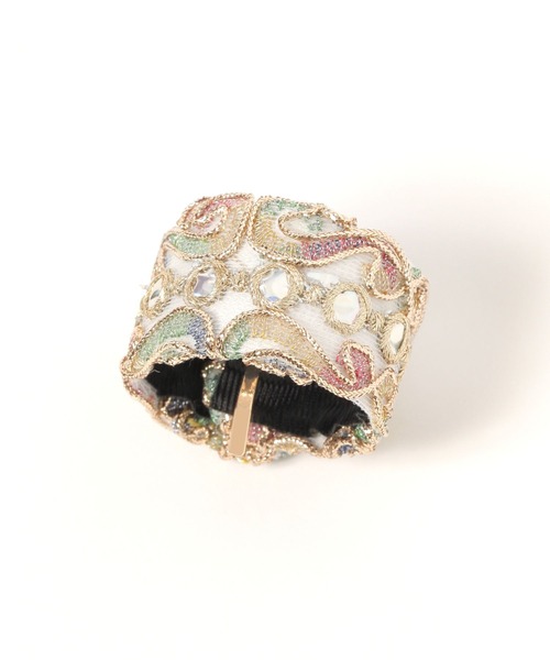 GLOBAL WORK（グローバルワーク）の「刺繍パチパチヘアカフ/138720（ヘアピン・レディース・その他2/その他1/その他4/その他3/その他6/その他7/その他5/ブラック系8/ホワイト系/ブルー/ホワイト系9/ベージュ/グレー/グレー系その他4/グレー系その他3・ONE SIZE）」の3枚目の写真