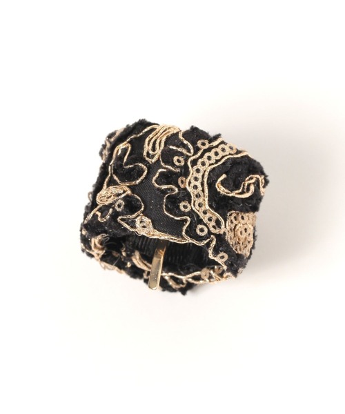 GLOBAL WORK（グローバルワーク）の「刺繍パチパチヘアカフ/138720（ヘアピン・レディース・その他2/その他1/その他4/その他3/その他6/その他7/その他5/ブラック系8/ホワイト系/ブルー/ホワイト系9/ベージュ/グレー/グレー系その他4/グレー系その他3・ONE SIZE）」の4枚目の写真