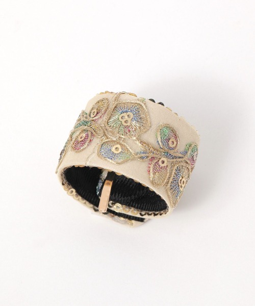 GLOBAL WORK（グローバルワーク）の「刺繍パチパチヘアカフ/138720（ヘアピン・レディース・その他2/その他1/その他4/その他3/その他6/その他7/その他5/ブラック系8/ホワイト系/ブルー/ホワイト系9/ベージュ/グレー/グレー系その他4/グレー系その他3・ONE SIZE）」の7枚目の写真