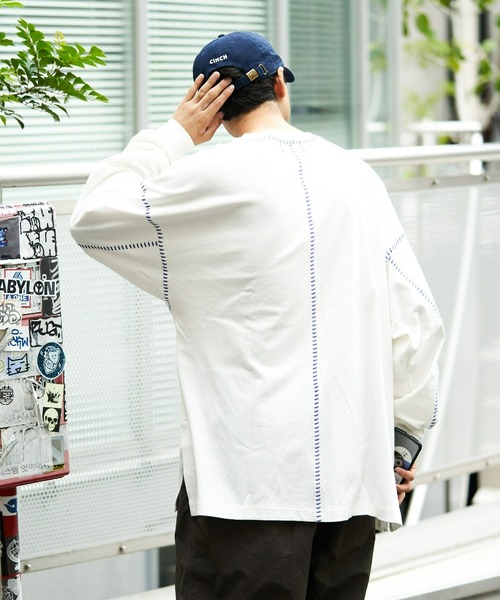 SOUNDSGOOOOD(サウンズグッド)の「【SOUNDS GOOOOD / サウンズグッド】オーバーサイズ配色ステッチサイドスリットTee(Tシャツ/カットソー・メンズ・ダークグリーン/オフホワイト/チャコールグレー/ブラック系その他2/ホワイト/ブラウン/ネイビー・ONE SIZE)」の9枚目の写真