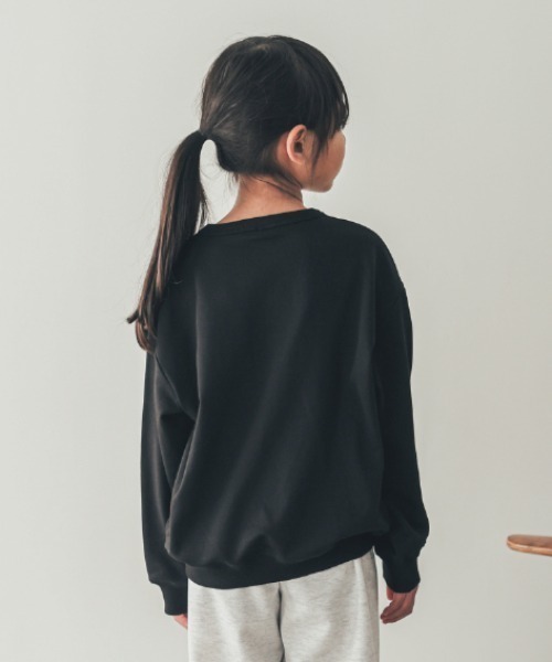 ZERO standerd(ゼロスタンダード)の「ZERO standard/ゼロスタンダード Cape Vinesトレーナー(スウェット・キッズ・サンドベージュ/チャコールグレー/ブラック・100cm/110cm/120cm/130cm/140cm/150cm/160cm)」の20枚目の写真
