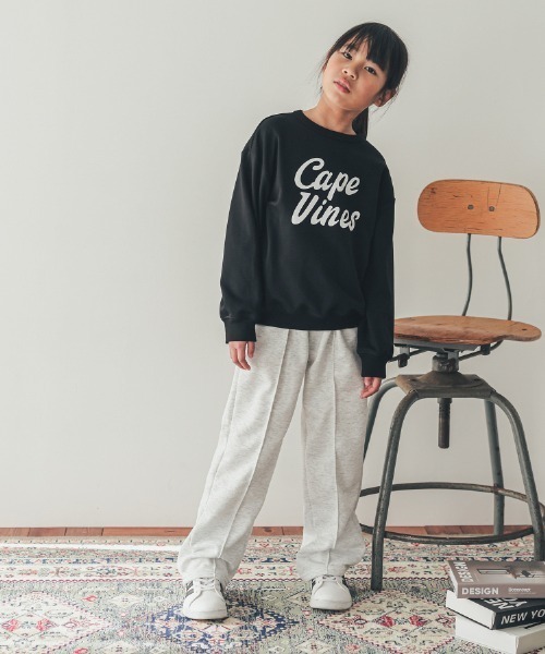 ZERO standerd(ゼロスタンダード)の「ZERO standard/ゼロスタンダード Cape Vinesトレーナー(スウェット・キッズ・サンドベージュ/チャコールグレー/ブラック・100cm/110cm/120cm/130cm/140cm/150cm/160cm)」の21枚目の写真