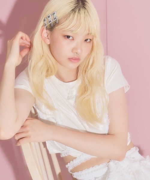 【セール】サテンロゴトップス（Tシャツ/カットソー）｜lilLilly（リルリリー）