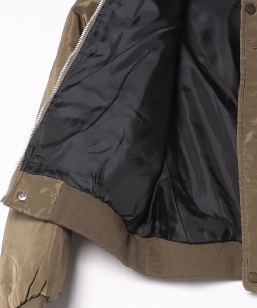urge:(アージコロン )の「【URGE:】MA-1 ブルゾン ジャケット(ブルゾン・レディース・グリーン・SMALL/MEDIUM/LARGE)」の7枚目の写真