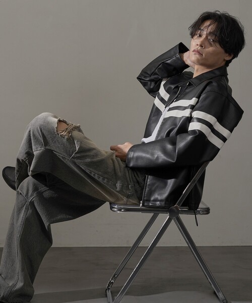 PUBLUX(パブリュクス)の「PUBLUX/パブリュクス Fake leather line Jacket/フェイクレザーラインジャケット/レザージャケット(限定展開)(ブルゾン・メンズ・ブラック・LARGE/MEDIUM/SMALL)」の12枚目の写真