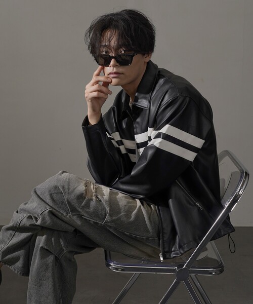 PUBLUX(パブリュクス)の「PUBLUX/パブリュクス Fake leather line Jacket/フェイクレザーラインジャケット/レザージャケット(限定展開)(ブルゾン・メンズ・ブラック・LARGE/MEDIUM/SMALL)」の16枚目の写真