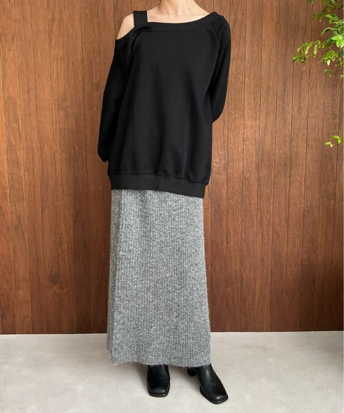 Olu.（オルドット）の「ショルダーデザインスウェット（スウェット・レディース・ライトグレー/ネイビー/ブラック/グレー・FREE）」の20枚目の写真