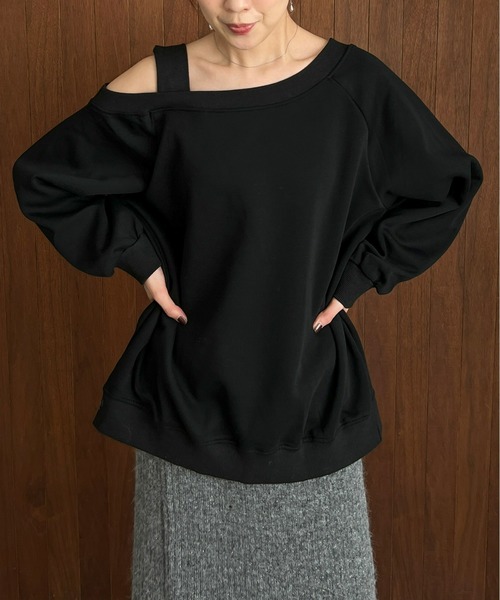 Olu.（オルドット）の「ショルダーデザインスウェット（スウェット・レディース・ライトグレー/ネイビー/ブラック/グレー・FREE）」の16枚目の写真