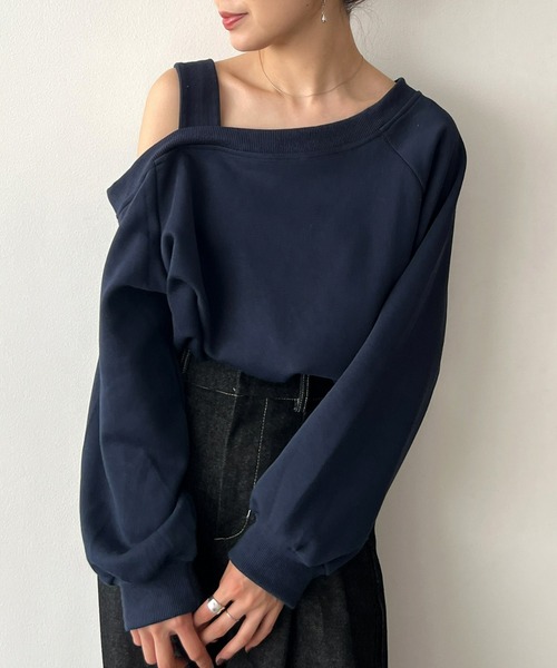 Olu.（オルドット）の「ショルダーデザインスウェット（スウェット・レディース・ライトグレー/ネイビー/ブラック/グレー・FREE）」の11枚目の写真