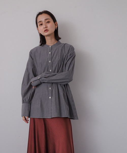 SENSE OF PLACE by URBAN RESEARCH（センスオブプレイスバイアーバンリサーチ）の「ウエストタックペプラムブラウス（シャツ/ブラウス・レディース・オフホワイト/ブルー/グレー系その他・ONE）」の11枚目の写真