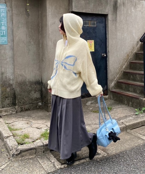 nemne store（ネンネストア）の「【Seoup】リボンモチーフジップニットフーディ（スウェット・レディース・ブラック/アイボリー/グレー系/ホワイト系/ピンク系・フリー）」の16枚目の写真