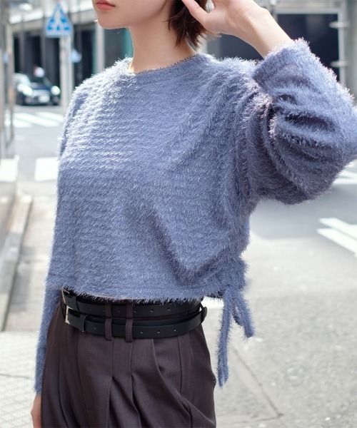 Rejoule(リジュール)の「サイドドロストラメシャギーニットトップス(Tシャツ/カットソー・レディース・ブラック/グレイッシュベージュ/ダークブルー・FREE)」の12枚目の写真