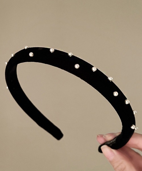 Dita Muaj.（ディータムアージュ）の「ランダムパール付きカチューシャ（カチューシャ・レディース・ブラック・FREE）」の2枚目の写真