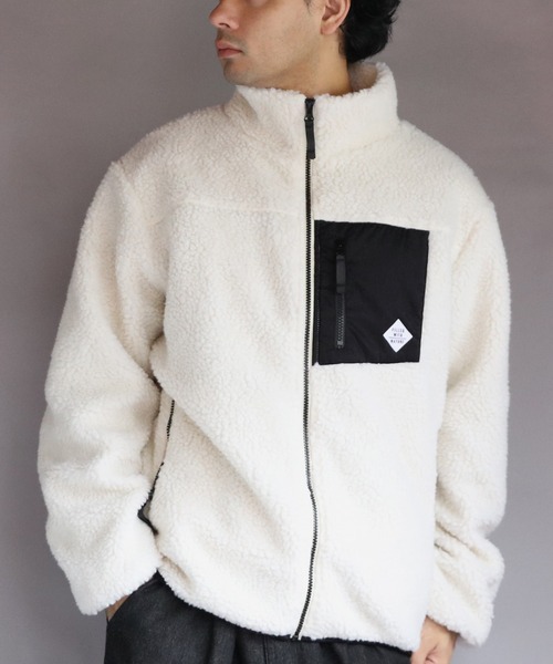 ８(eight)（エイト）の「ボアブルゾン（ブルゾン・メンズ・カーキ/ライトパープル/その他1/その他2/その他3/ベージュ/その他4/ホワイト/ダークグリーン・MEDIUM/X-LARGE/LARGE）」の2枚目の写真