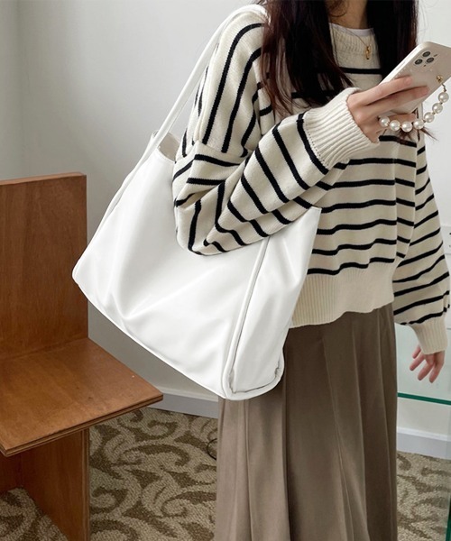 Miniministore(ミニミニストア)の「トートバッグ レディース 大容量 PU(トートバッグ・レディース・ブラック/ホワイト/ライトグリーン/ダークブラウン・FREE)」の7枚目の写真