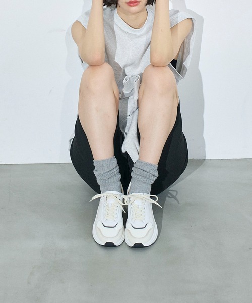 Mode et Jacomo（モードエジャコモ）の「【軽量】厚底レースアップスニーカー（スニーカー・レディース・ブラック/ベージュ/ホワイト・24.5cm/24cm/23.5cm/23cm/22.5cm）」の6枚目の写真