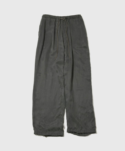 ADAM ET ROPE'（アダムエロペ）の「キュプラビスコース ワイドイージーパンツ  / セットアップ対応（その他パンツ・メンズ・イエロー系その他3/カーキ/スミクロ・M/L）」の2枚目の写真