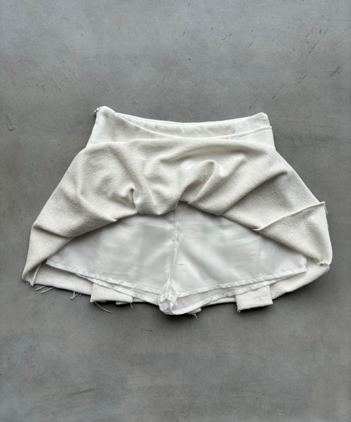 SHAGGIE(シャギー)の「ラメスウェットプリーツミニスカート(スカート・レディース・グレー/ブラック/ホワイト・FREE)」の11枚目の写真