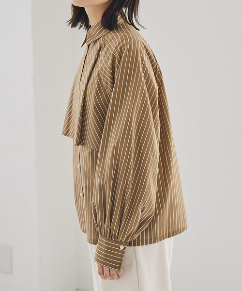 RONEL(ロネル)の「ストライプティアードブラウス(シャツ/ブラウス・レディース・モカ/ライトブルー・S/M/L)」の4枚目の写真