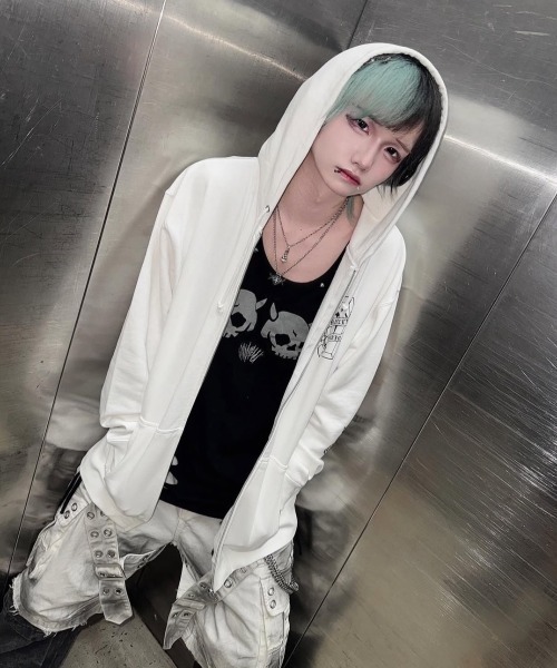 セール】『REFLEM/レフレム』ホログラムプリントZIPパーカー/ジップ